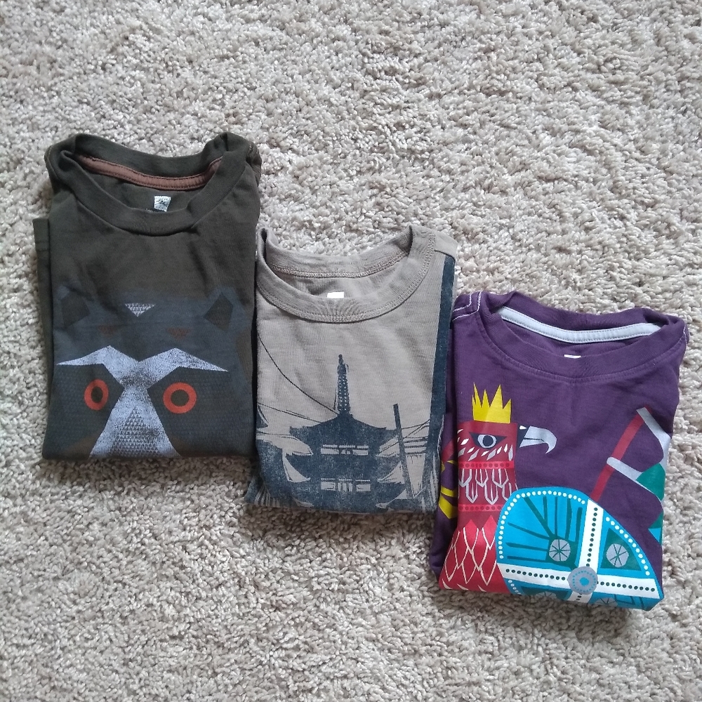 Tea Collection graphic tee bundle size 4/5